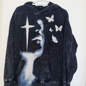 Night Shade Black Wash Hoodie L Unisex Graphic Cross Butterflies